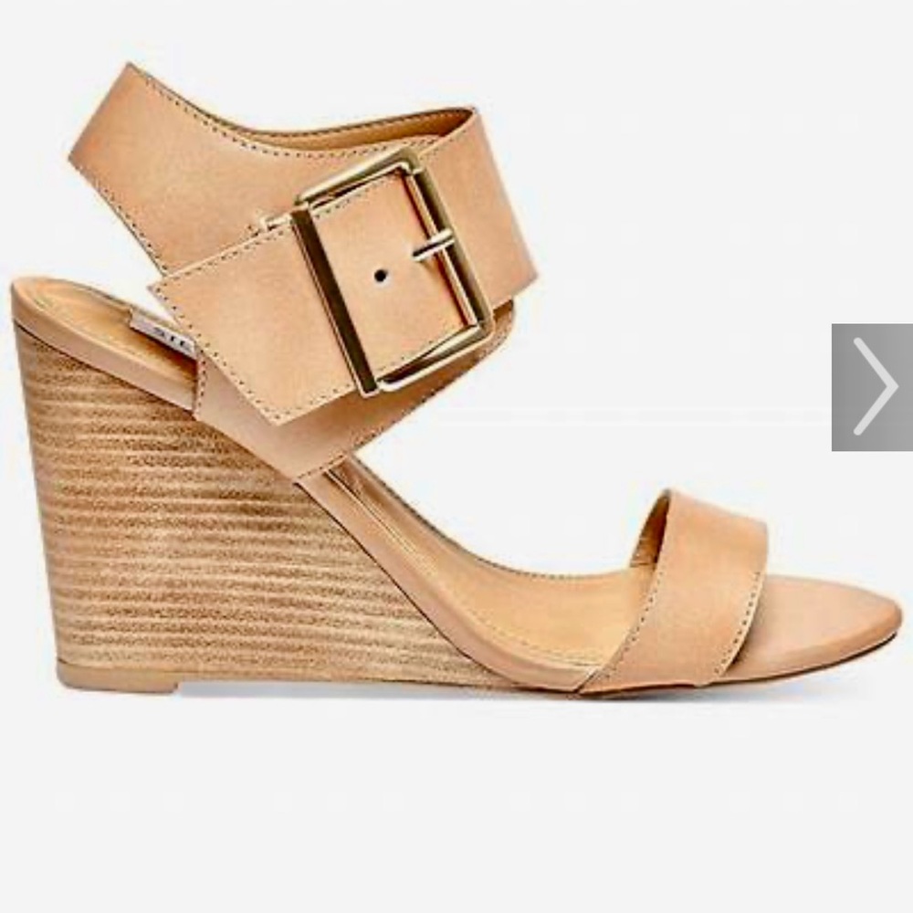 Tan/Nude Wedge Heels
